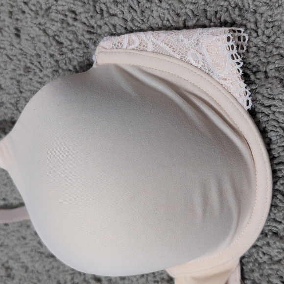 SOMA Embraceable Demi Bra Lace Trim Underwire Pale Sand color Size 34D - Picture 3 of 13